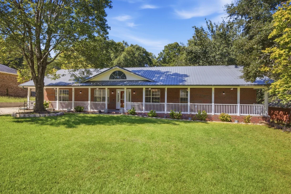 Photo of 111 Arapaho Trail
