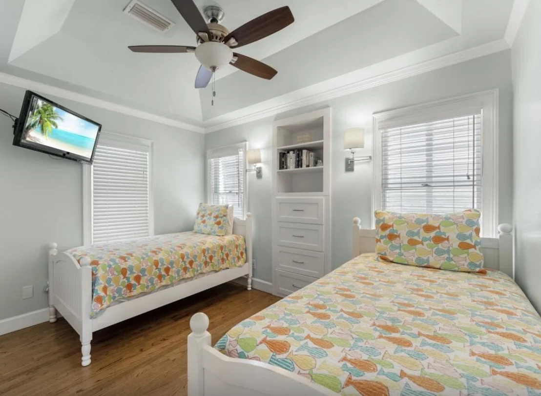 Photo of 323 Beachside Drive