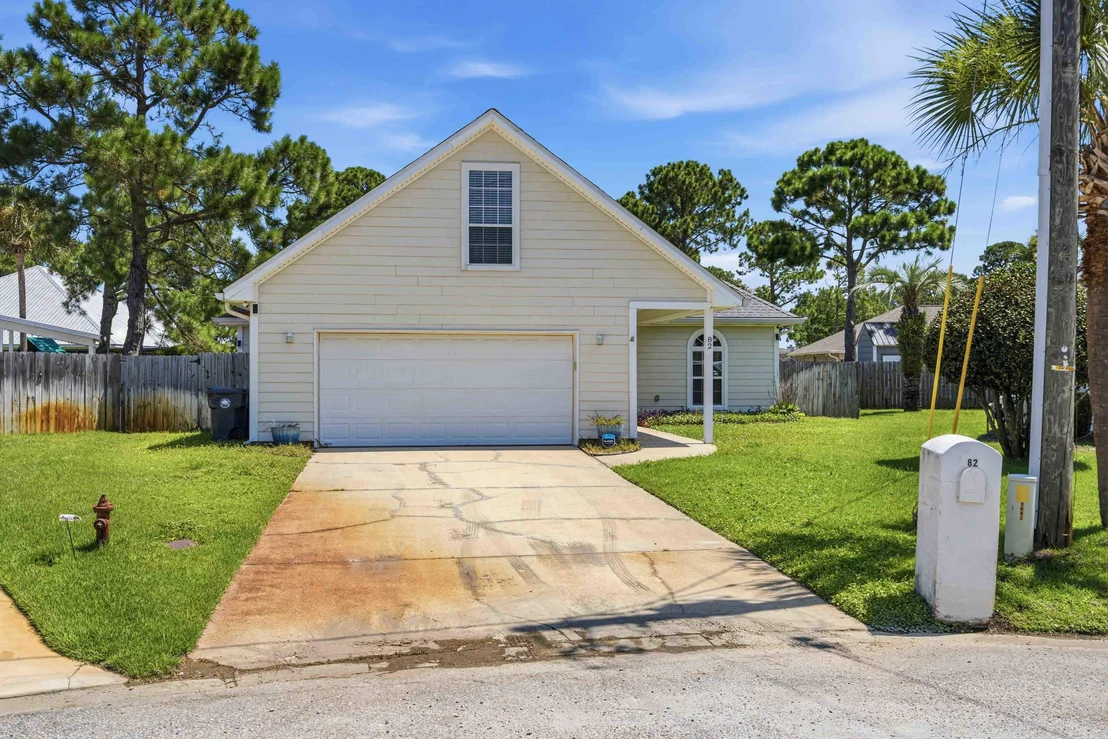 Photo of 82 Hidden Harbor Lane
