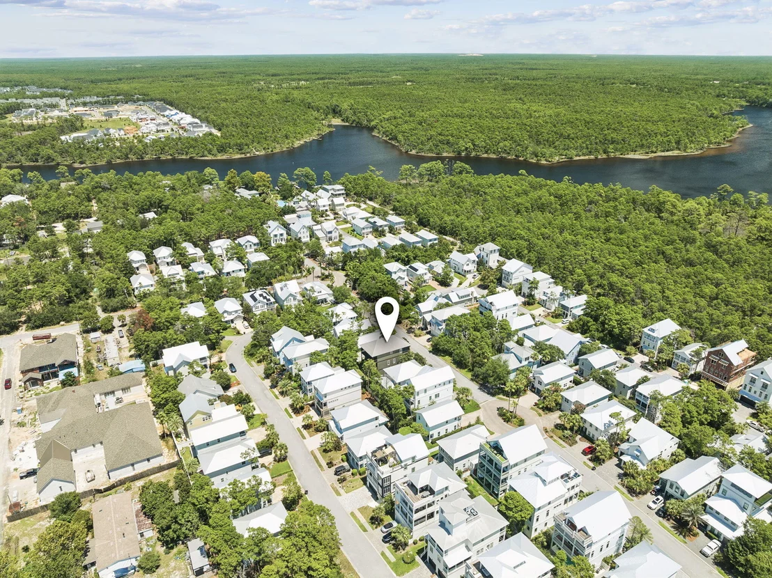 Photo of 123 Grande Pointe Drive