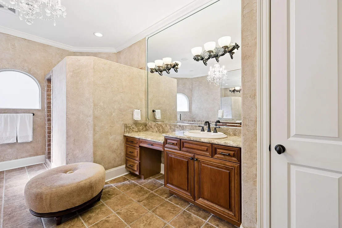 Photo of 6326 Augusta Cove