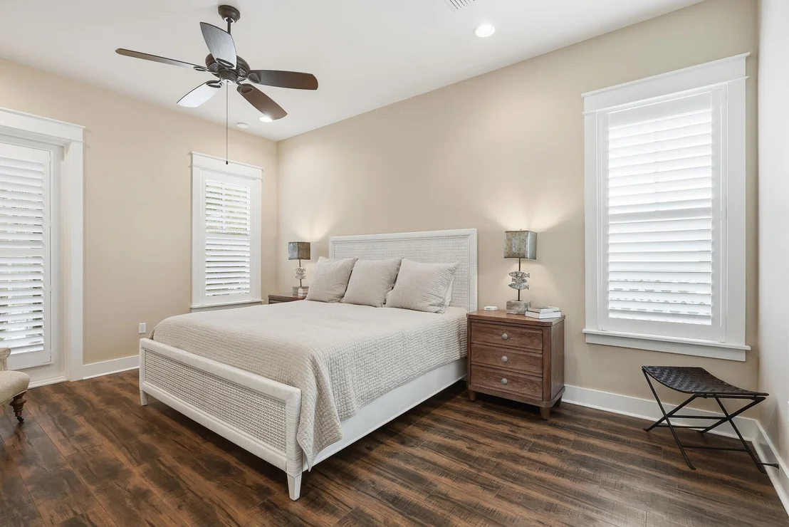 Photo of 295 Medley Street