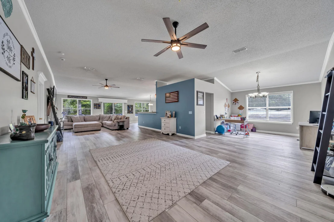 Photo of 318 Peggy Drive