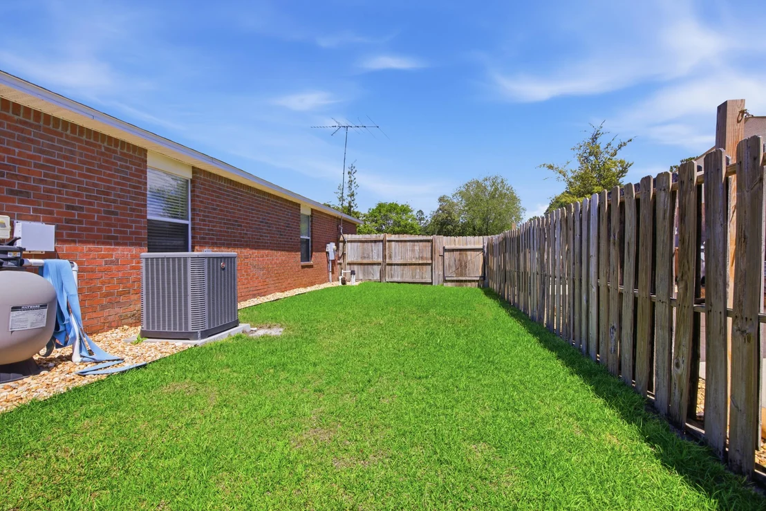 Photo of 7367 Brevard Street