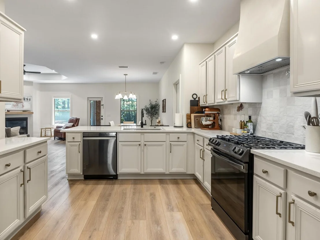 Photo of 53 Dickens Drive