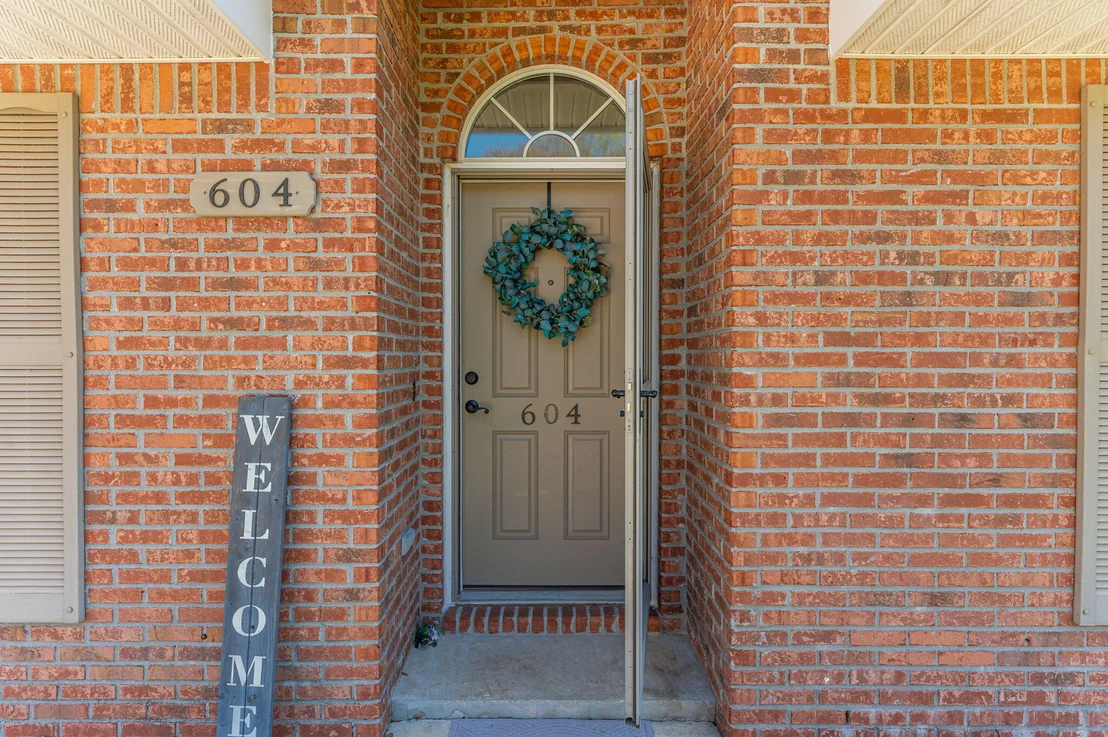 Photo of 604 Huck Finn Drive