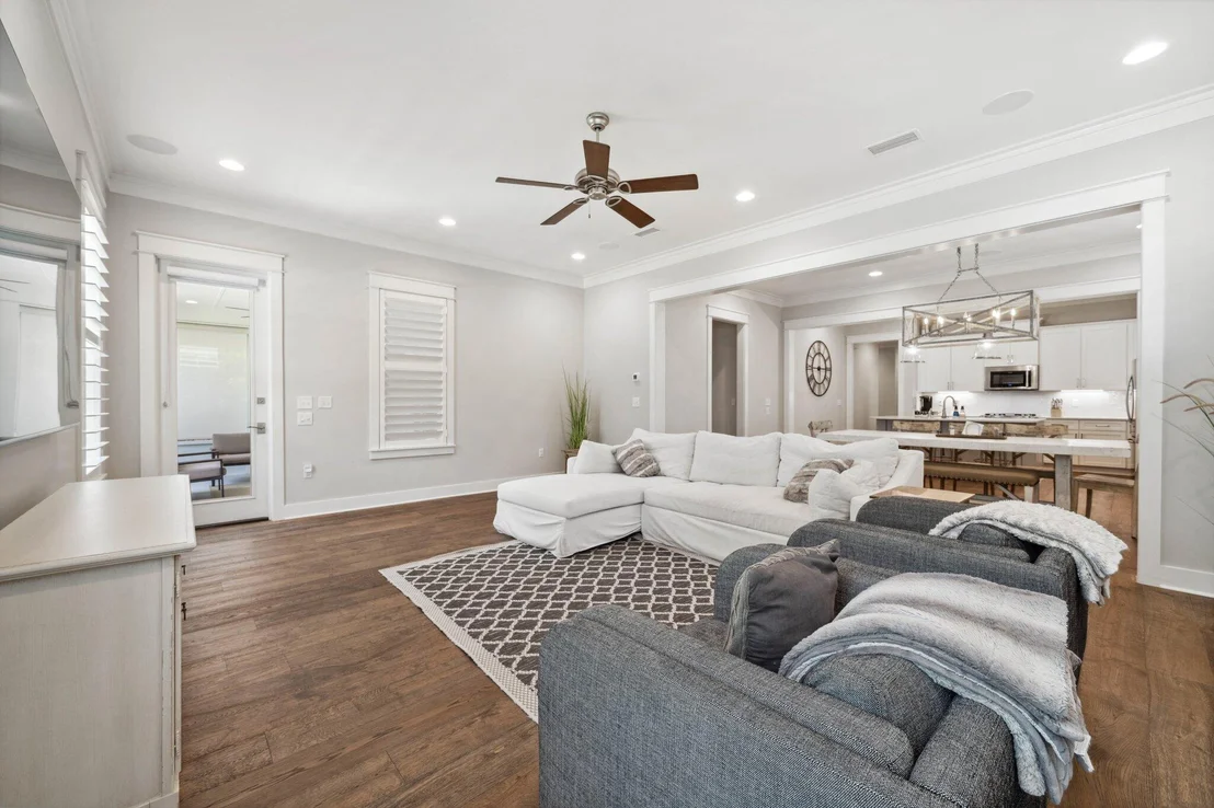 Photo of 327 Cobalt Lane