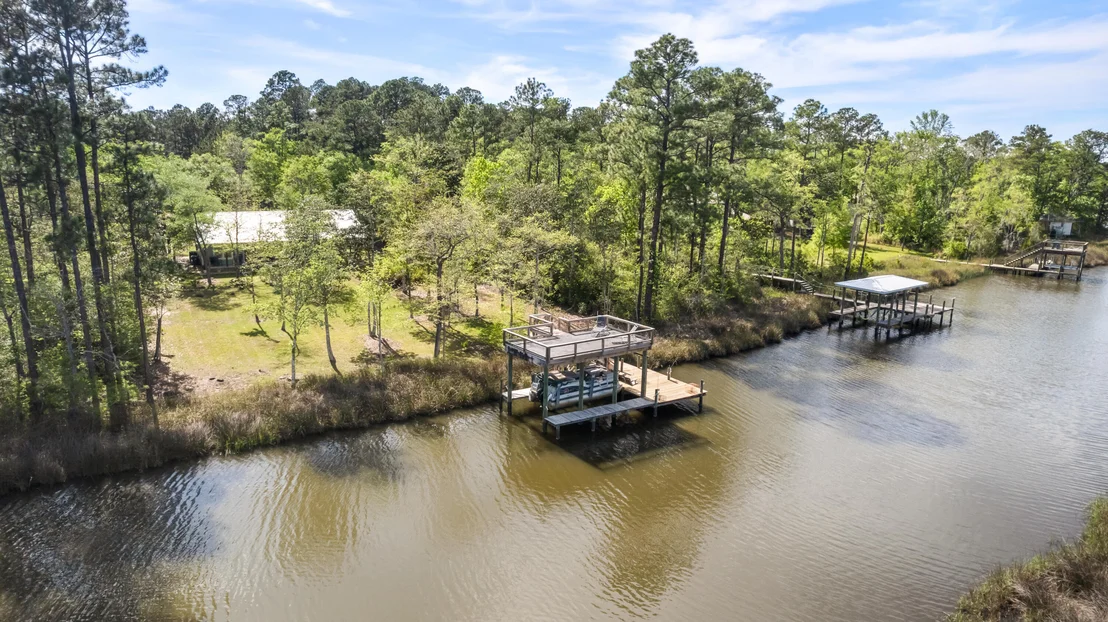 Photo of 528 Bay Grove Road