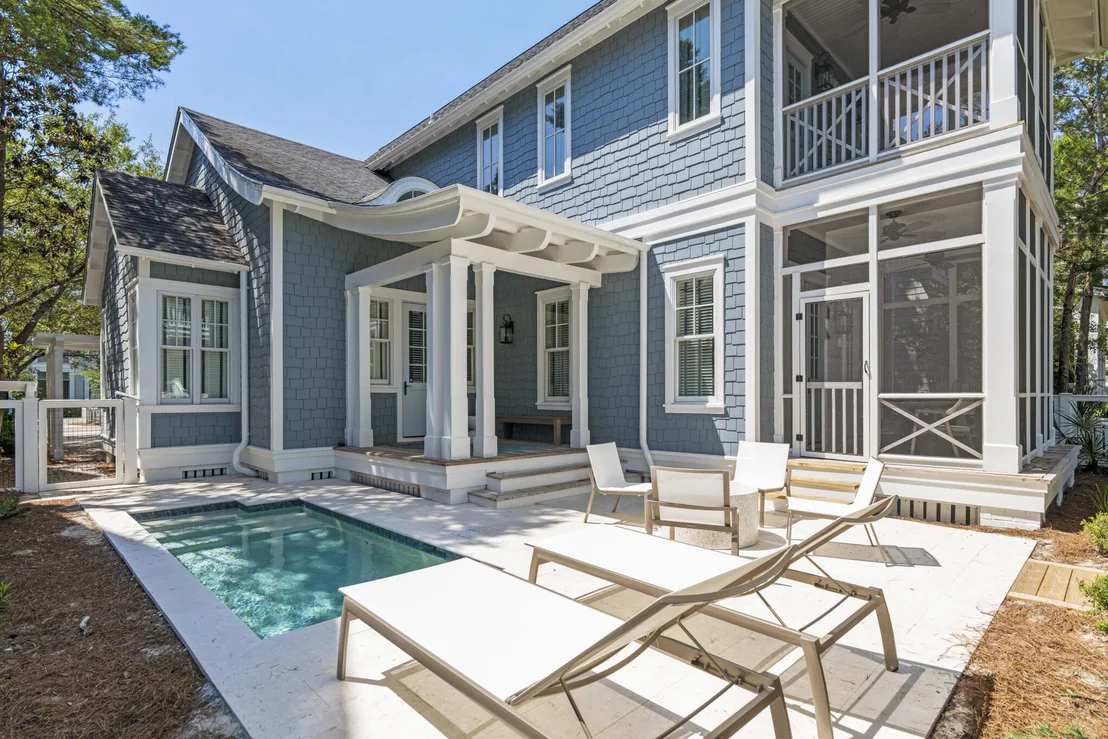 Photo of 30 N Shingle Lane