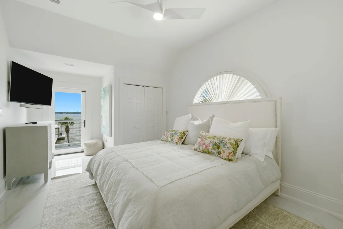 Photo of 31061 Peninsula Drive