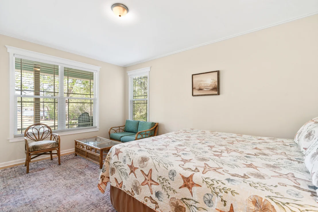 Photo of 528 Bay Grove Road