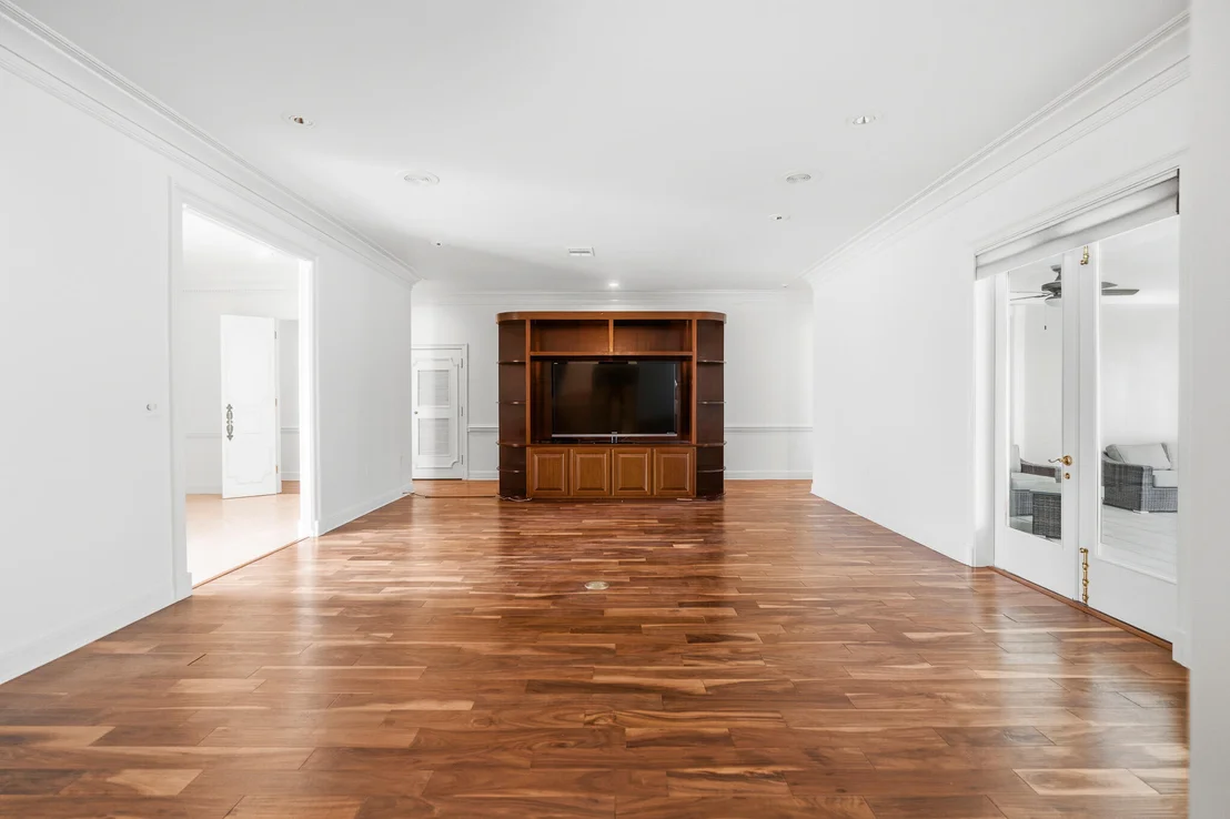 Photo of 8 Weekewachee Circle