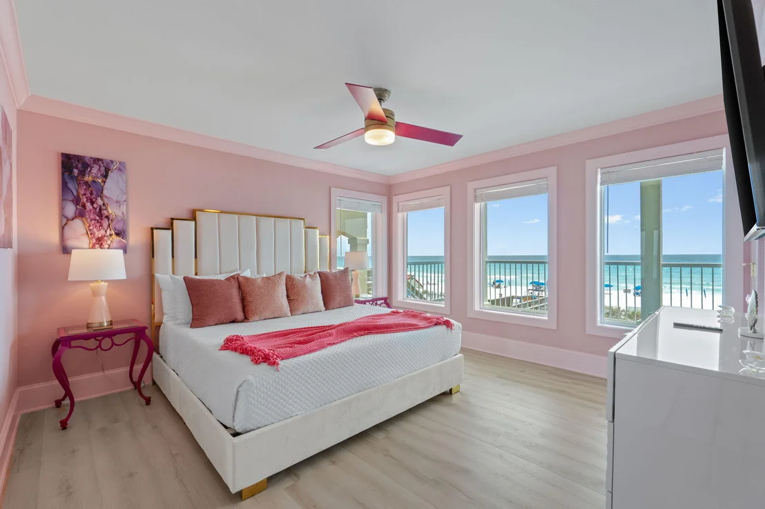 Photo of 4736 Ocean Boulevard