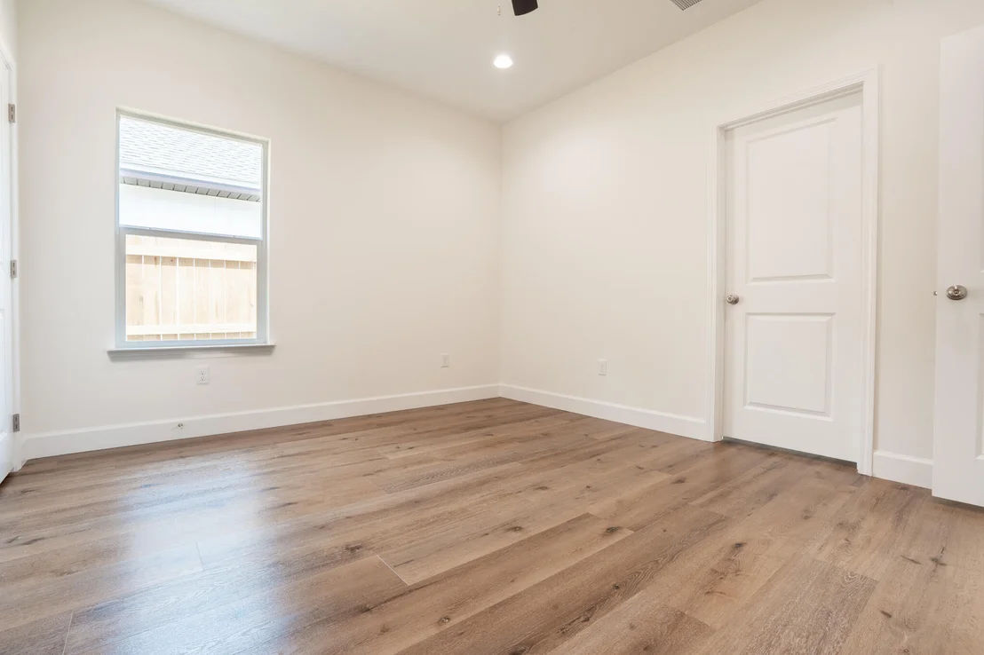 Photo of 21 A 5th Avenue