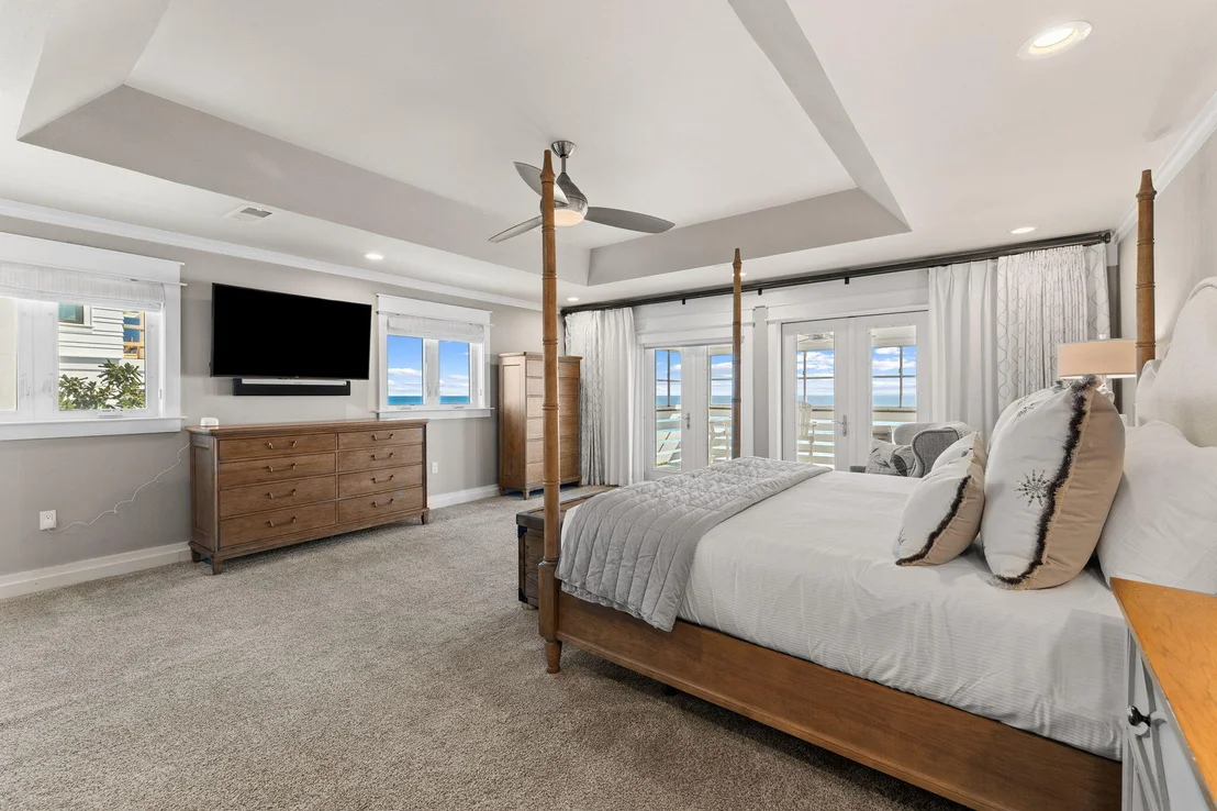 Photo of 211 Pelican Circle