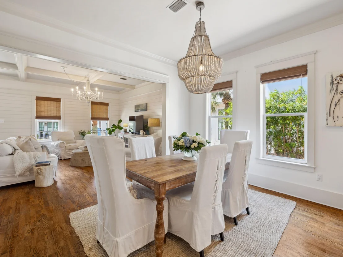 Photo of 38 White Cliffs Boulevard