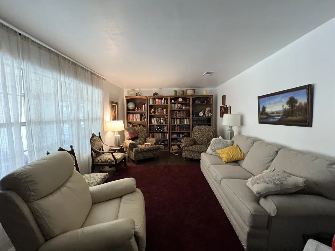 Photo of 3211 Maple Street