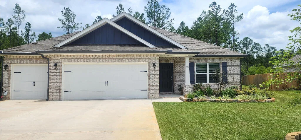 Photo of 102 Polaris Place
