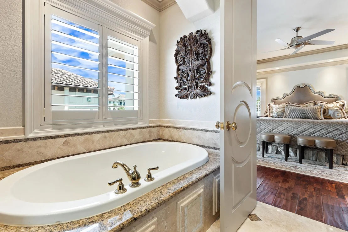 Photo of 4772 Ocean Boulevard