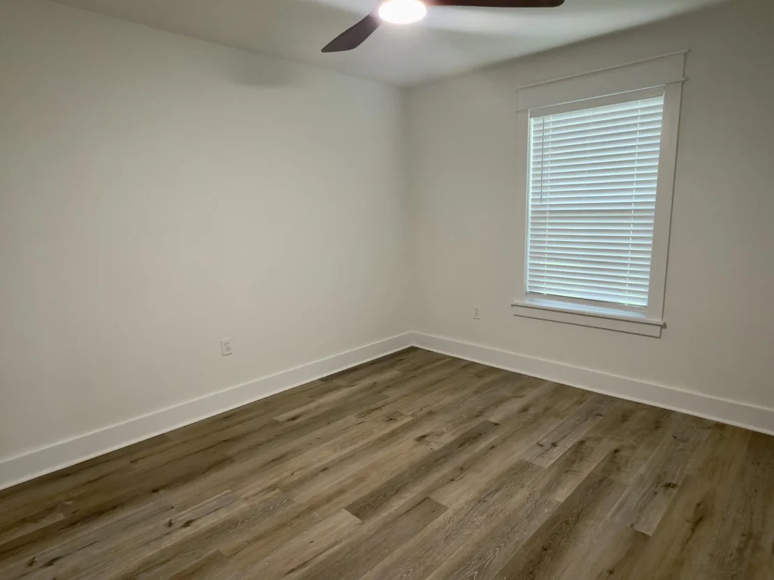 Photo of 3172 Maple Street