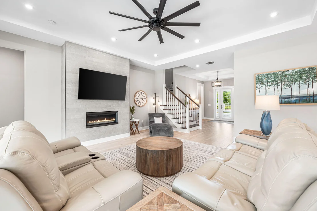 Photo of 446 W Lafayette Road