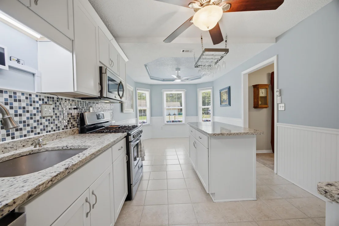 Photo of 220 W Walker Circle