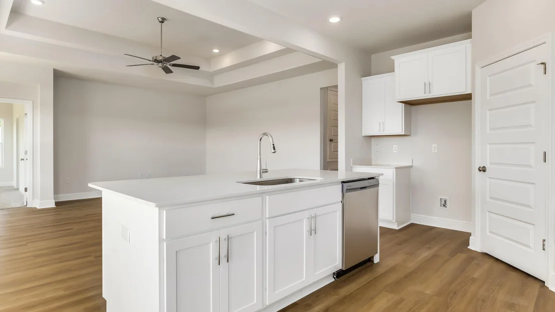 Photo of 5745 Dearing Street