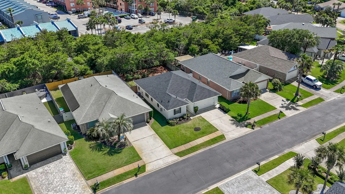 Photo of 439 Sandy Cay Drive