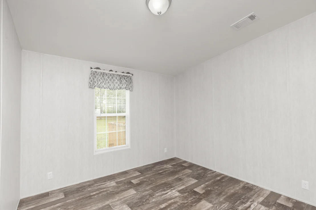 Photo of 910 N Lloyd Street