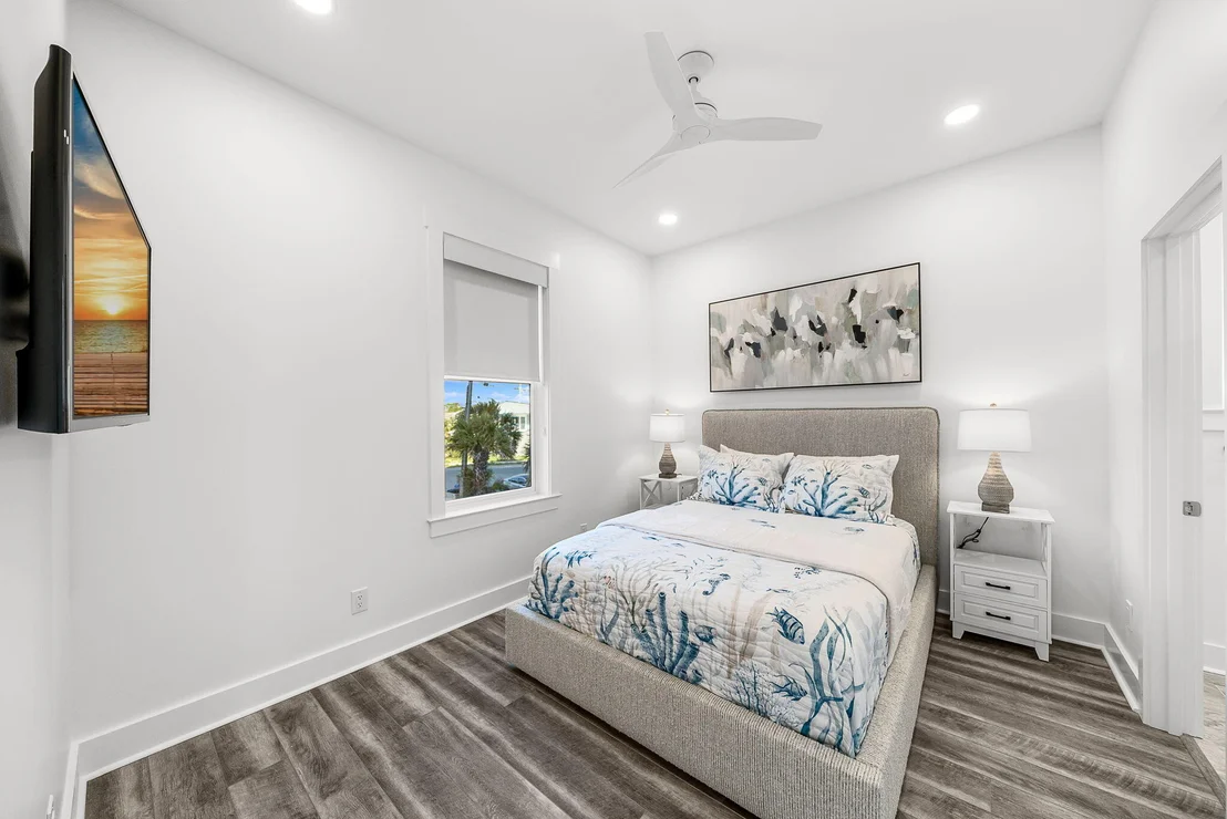 Photo of 8711 Surf Drive
