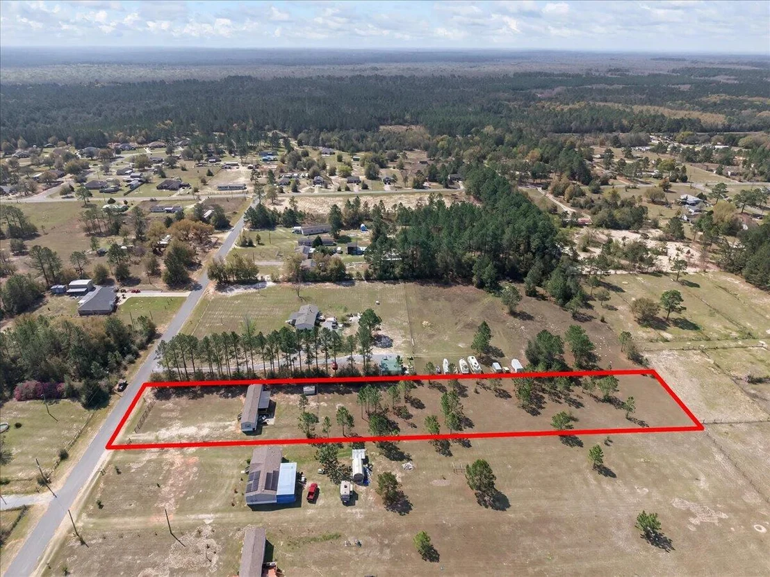 Photo of 4669 Thoroughbred Drive
