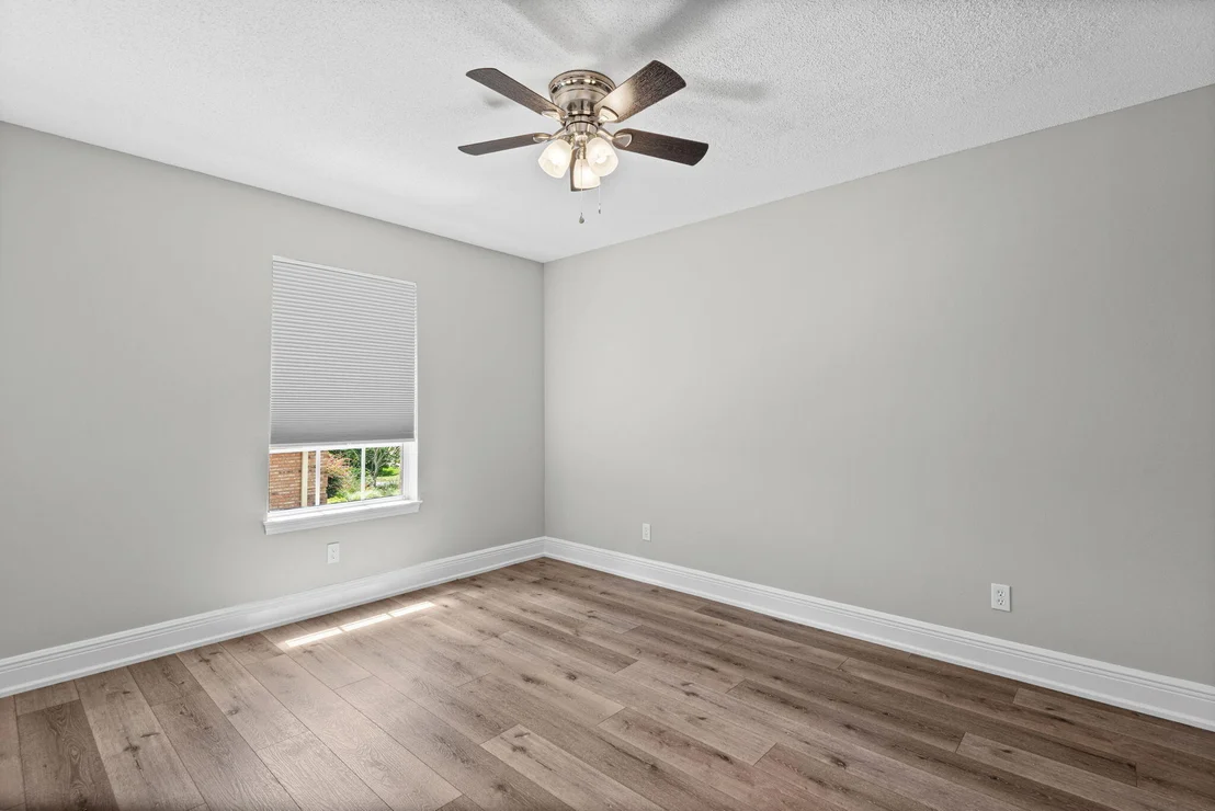 Photo of 149 N Bermuda Circle