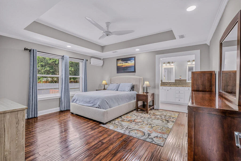 Photo of 2125 Vizcaya Drive