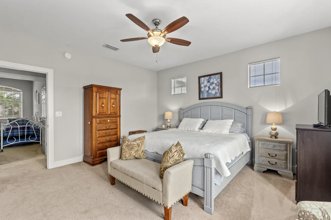 Photo of 943 Emerald Bay Drive