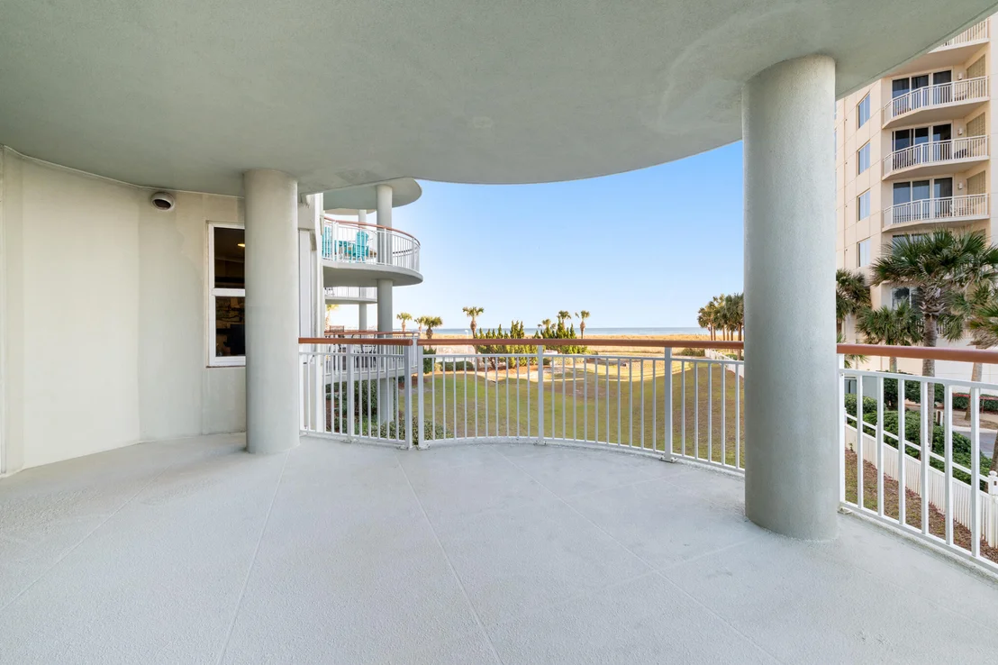 Photo of Unit PH2E at 8501 Gulf Boulevard