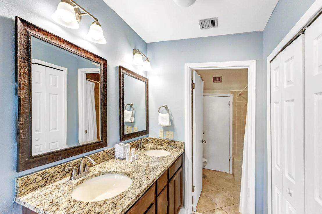 Photo of 244 Audubon Drive