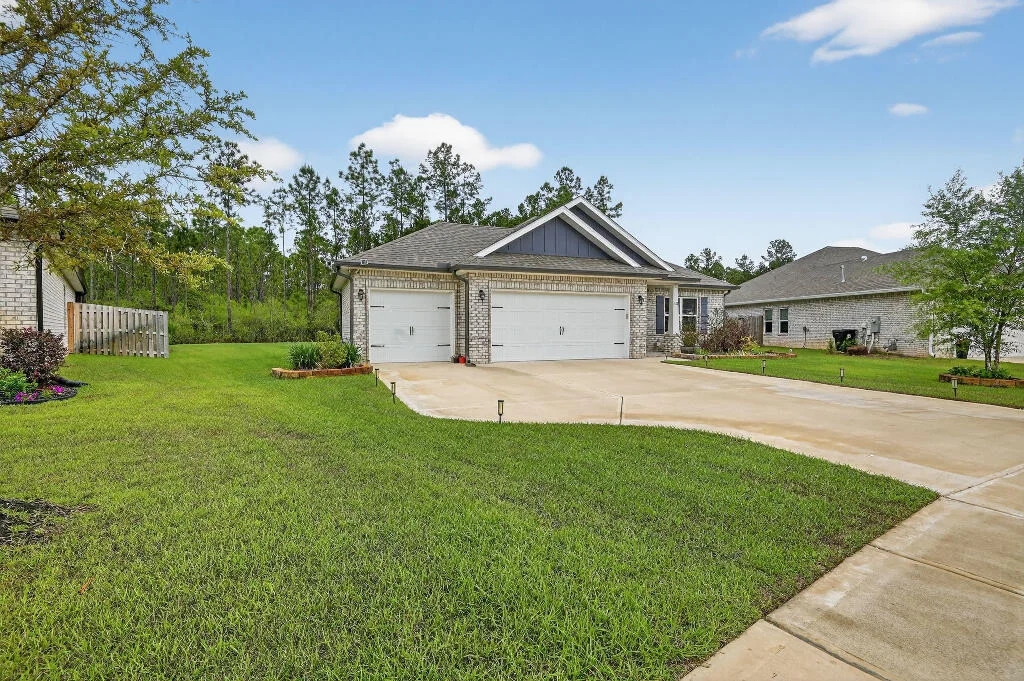 Photo of 102 Polaris Place