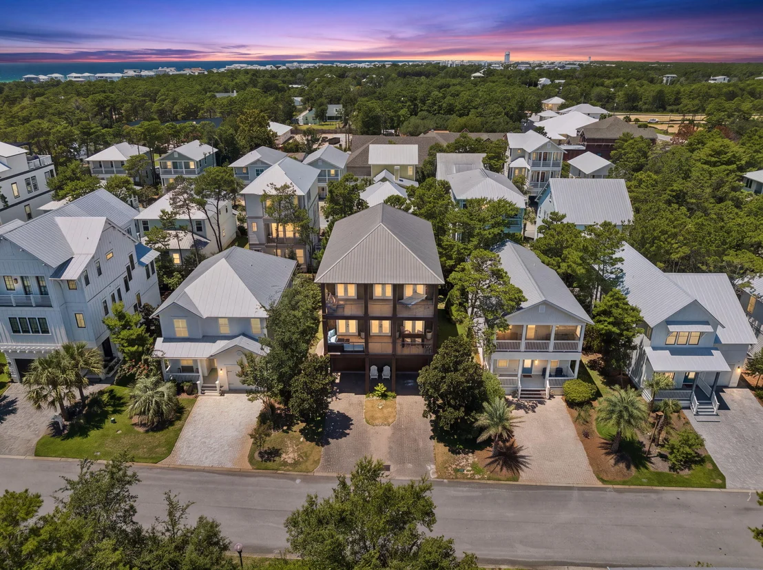 Photo of 123 Grande Pointe Drive