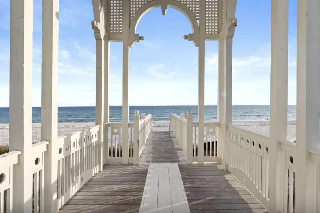 Photo of 323 Beachside Drive