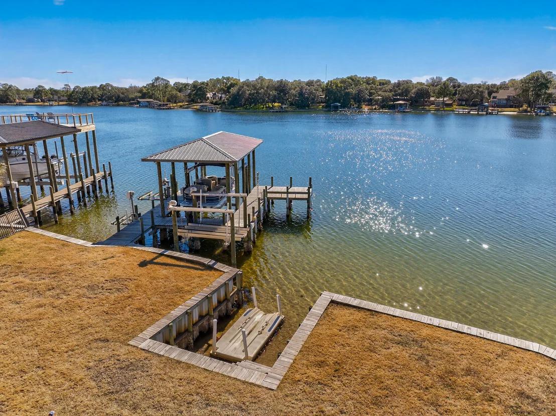 Photo of 228 Lafitte Crescent
