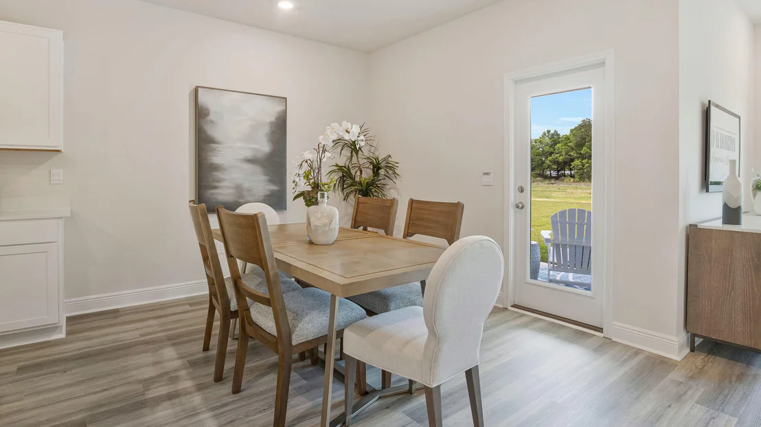 Photo of 5339 Macarthur Drive