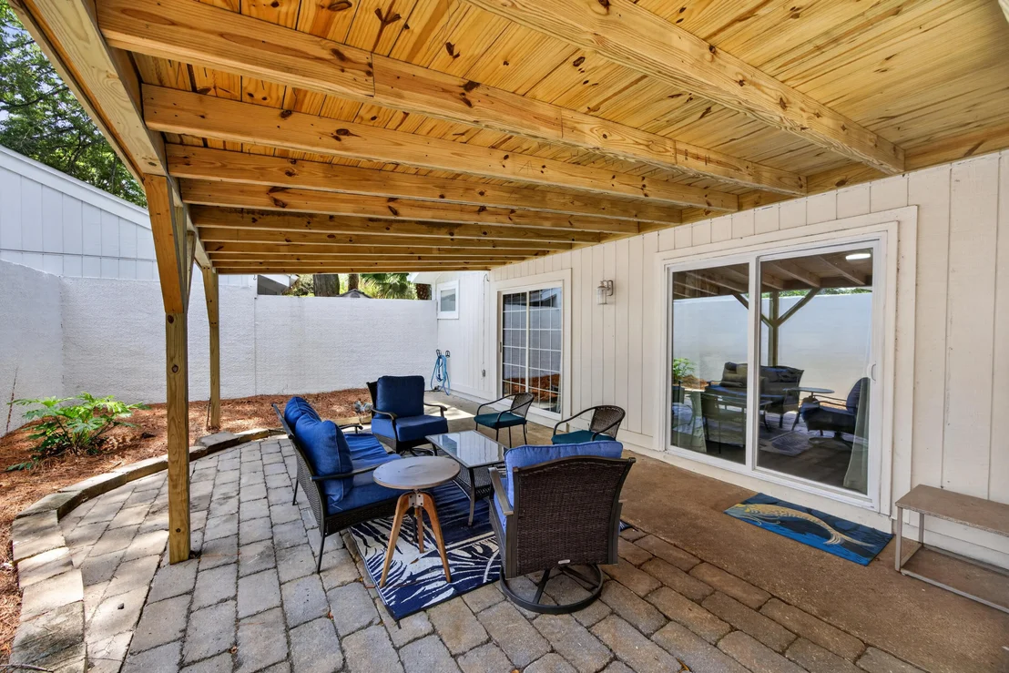 Photo of 496 Linkside Drive