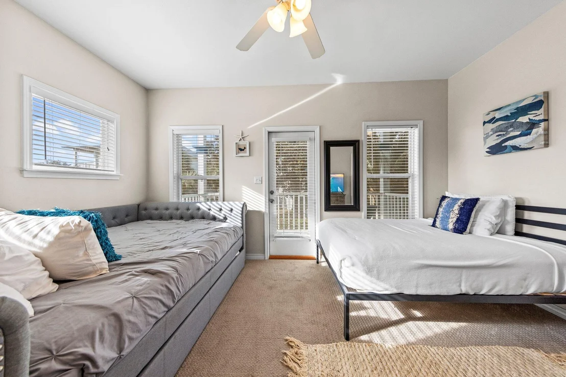 Photo of 156 Emerald Dunes Circle