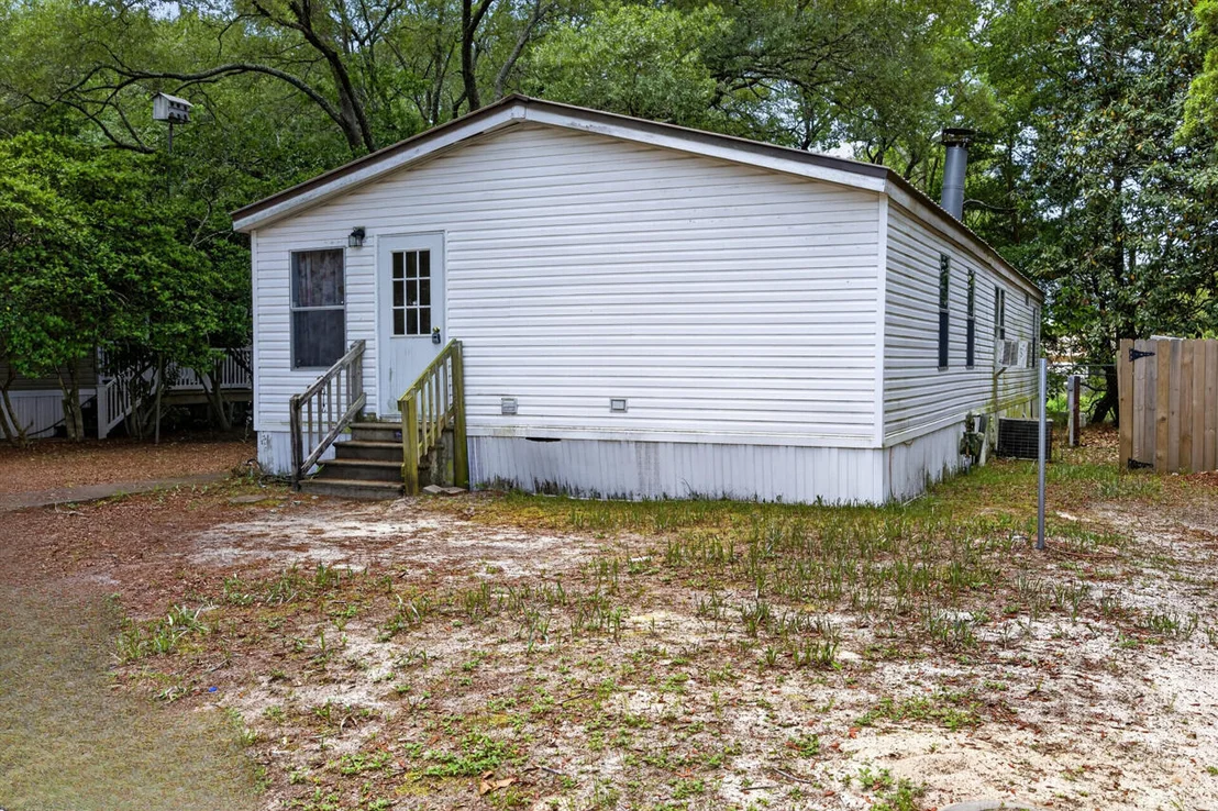 Photo of 1037 Everglade Drive
