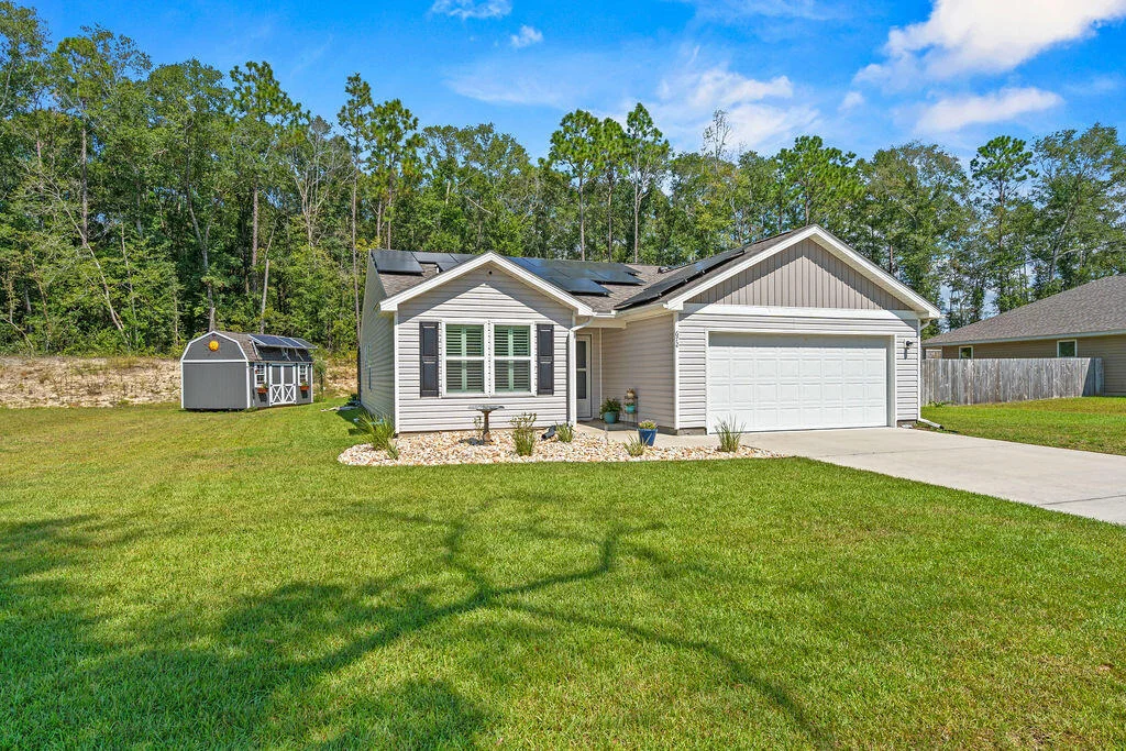 Photo of 672 Squirrel Road