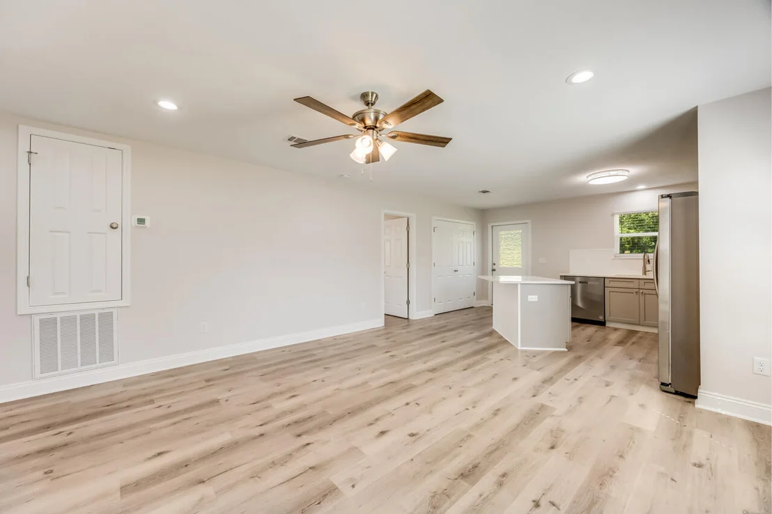 Photo of 3871 Second Avenue