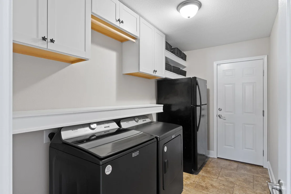 Photo of 2365 Crescent Road