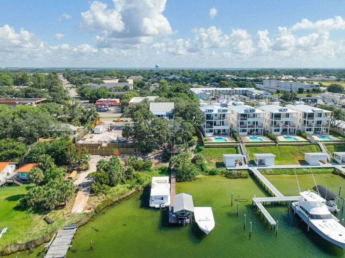 Photo of 708 Harbor Boulevard