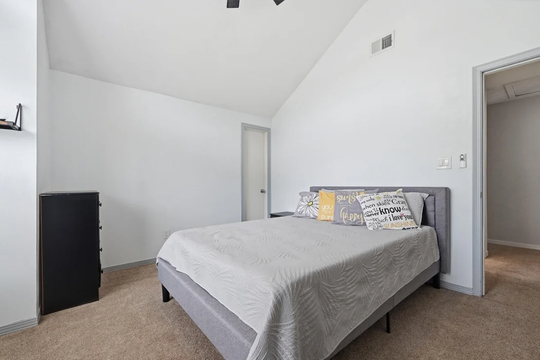 Photo of 808 Overbrook Drive