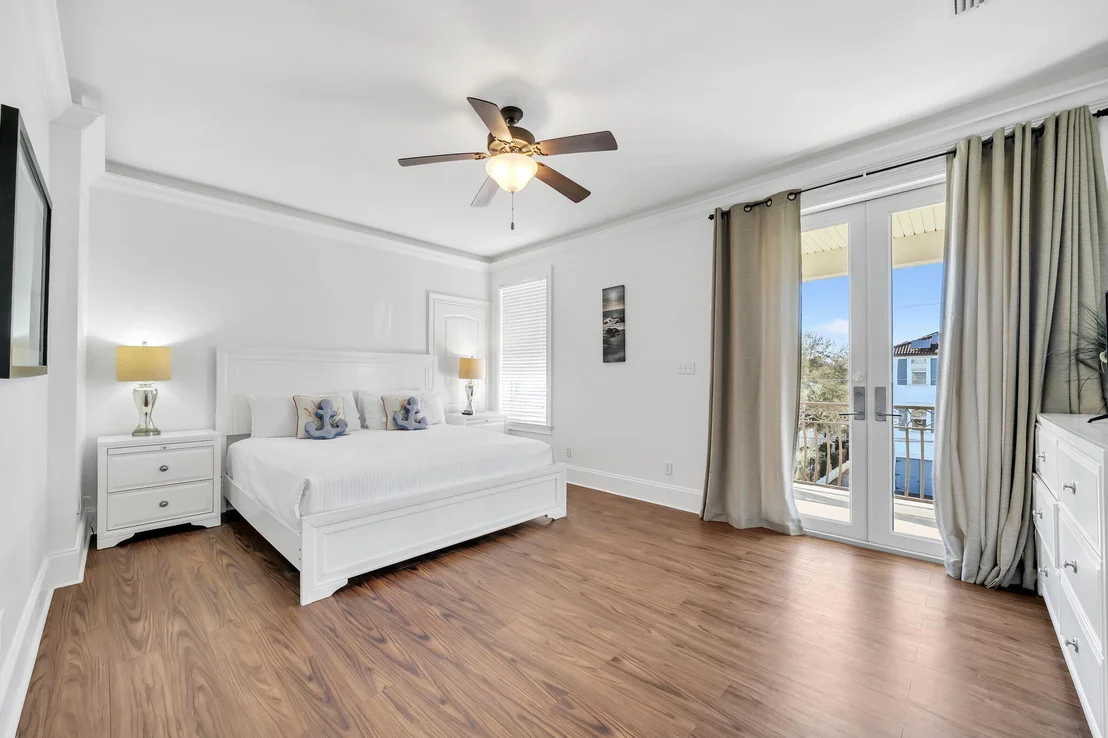 Photo of 116 Sarasota Street